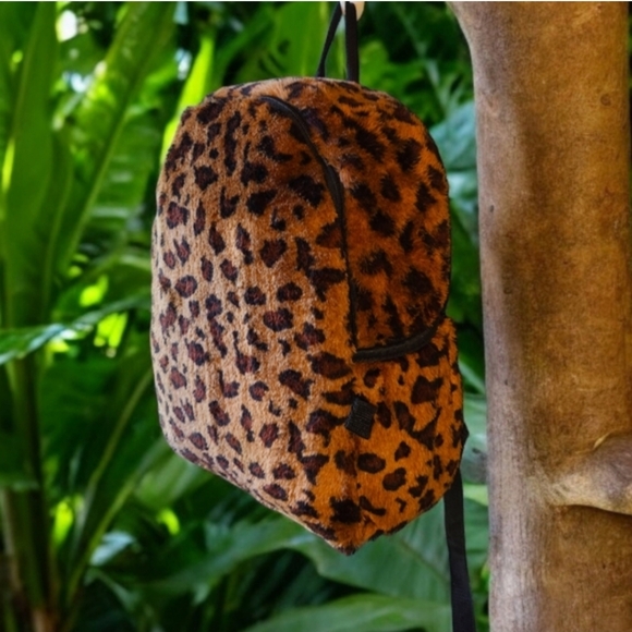 WONDER NATION Faux Fur Animal Print Large Backpack - Picture 3 of 7